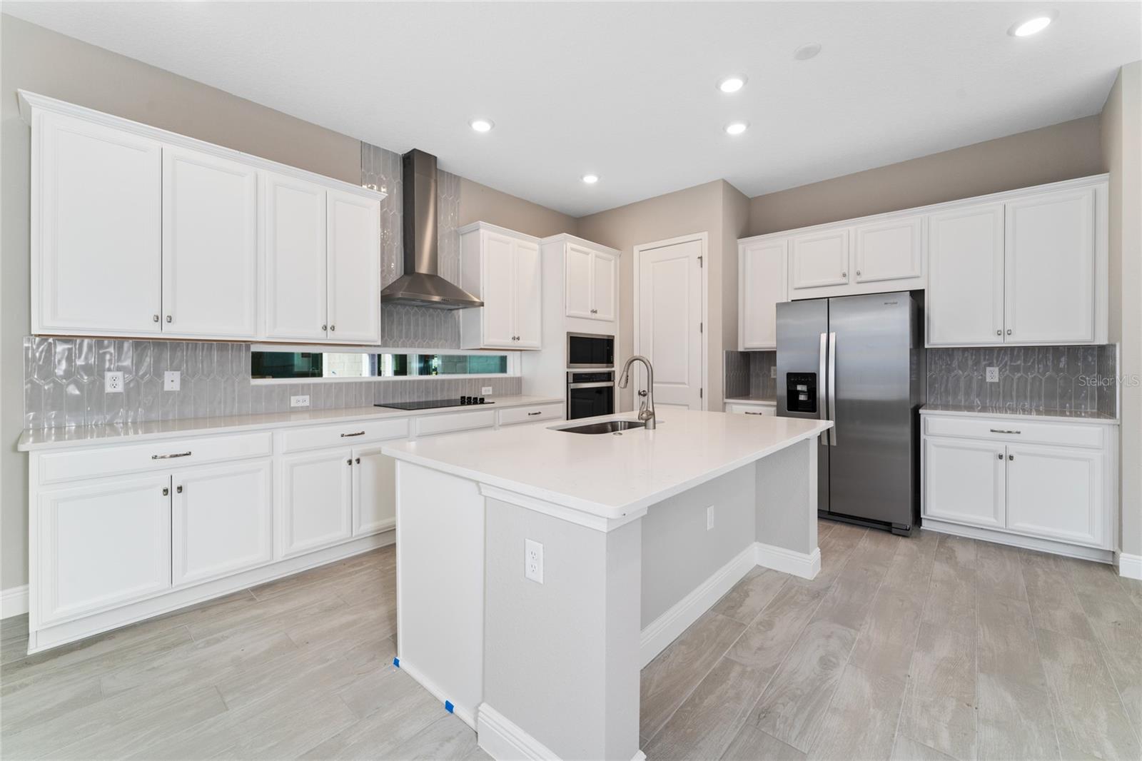 LAUREATE PARK PRCL N-3 PH 2 - Residential Lease