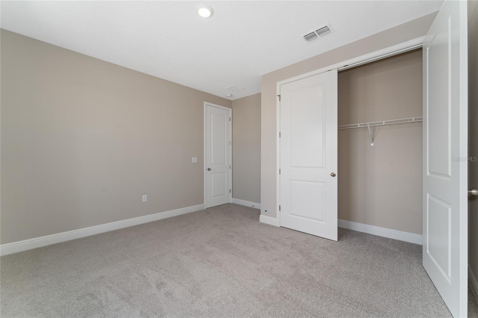 LAUREATE PARK PRCL N-3 PH 2 - Residential Lease