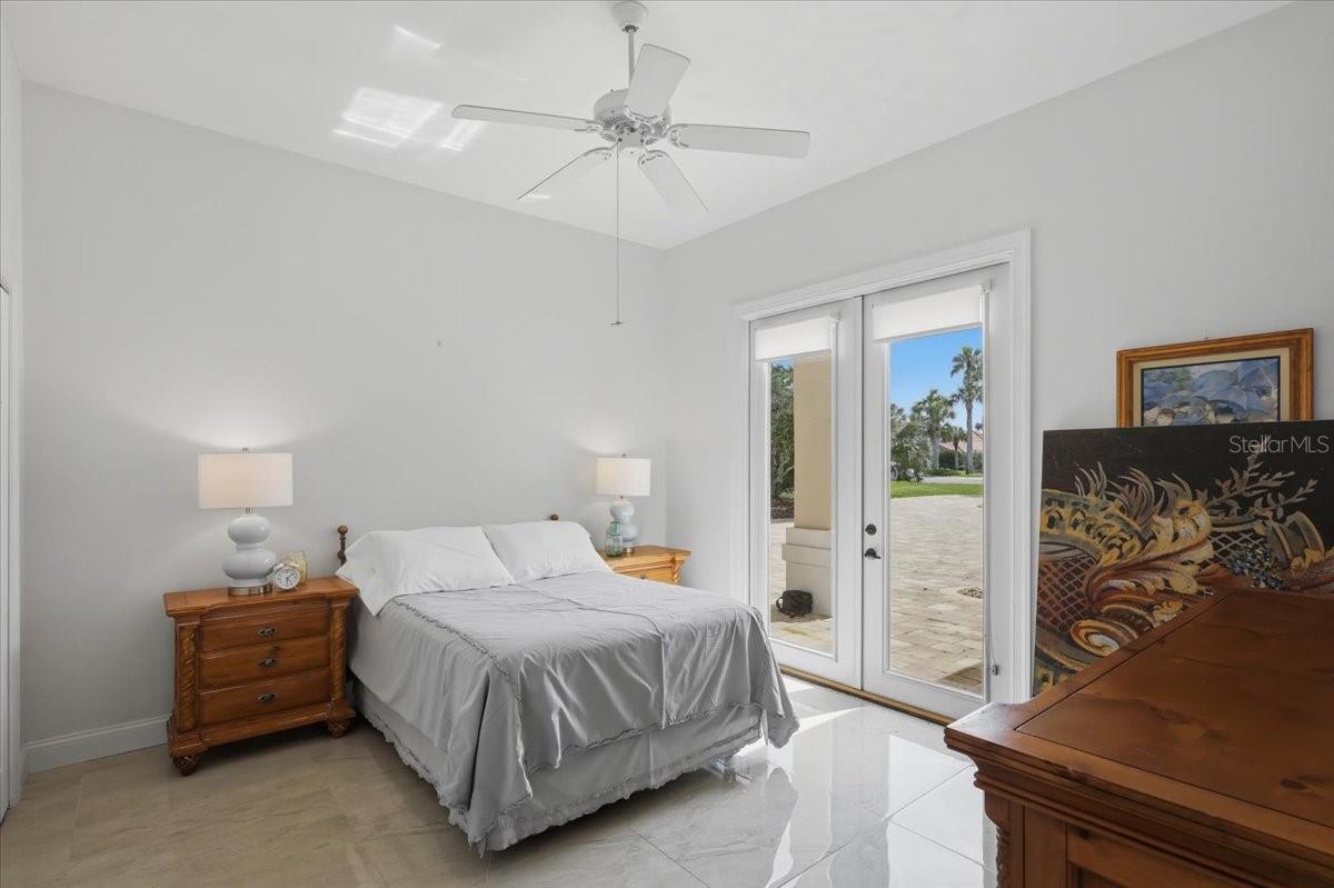 ISLAND ESTATES SUB - Residential