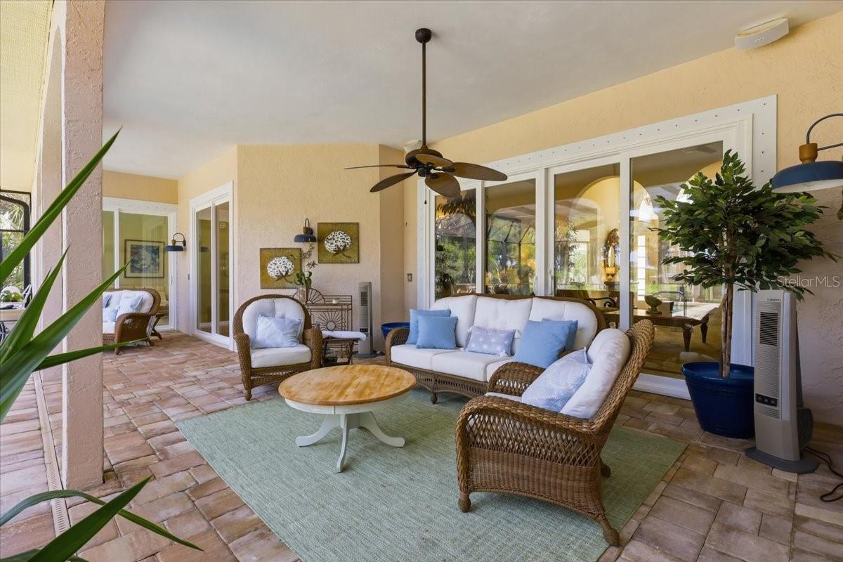 ISLAND ESTATES SUB - Residential
