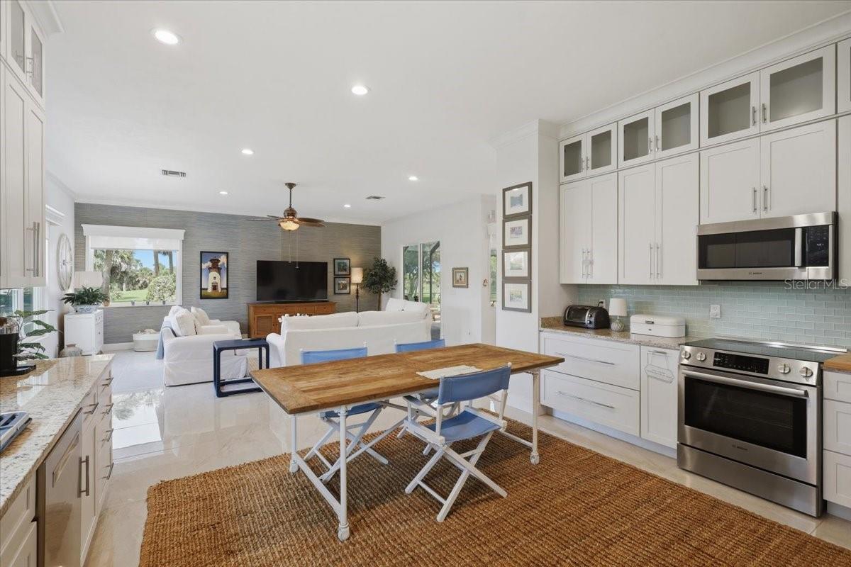 ISLAND ESTATES SUB - Residential