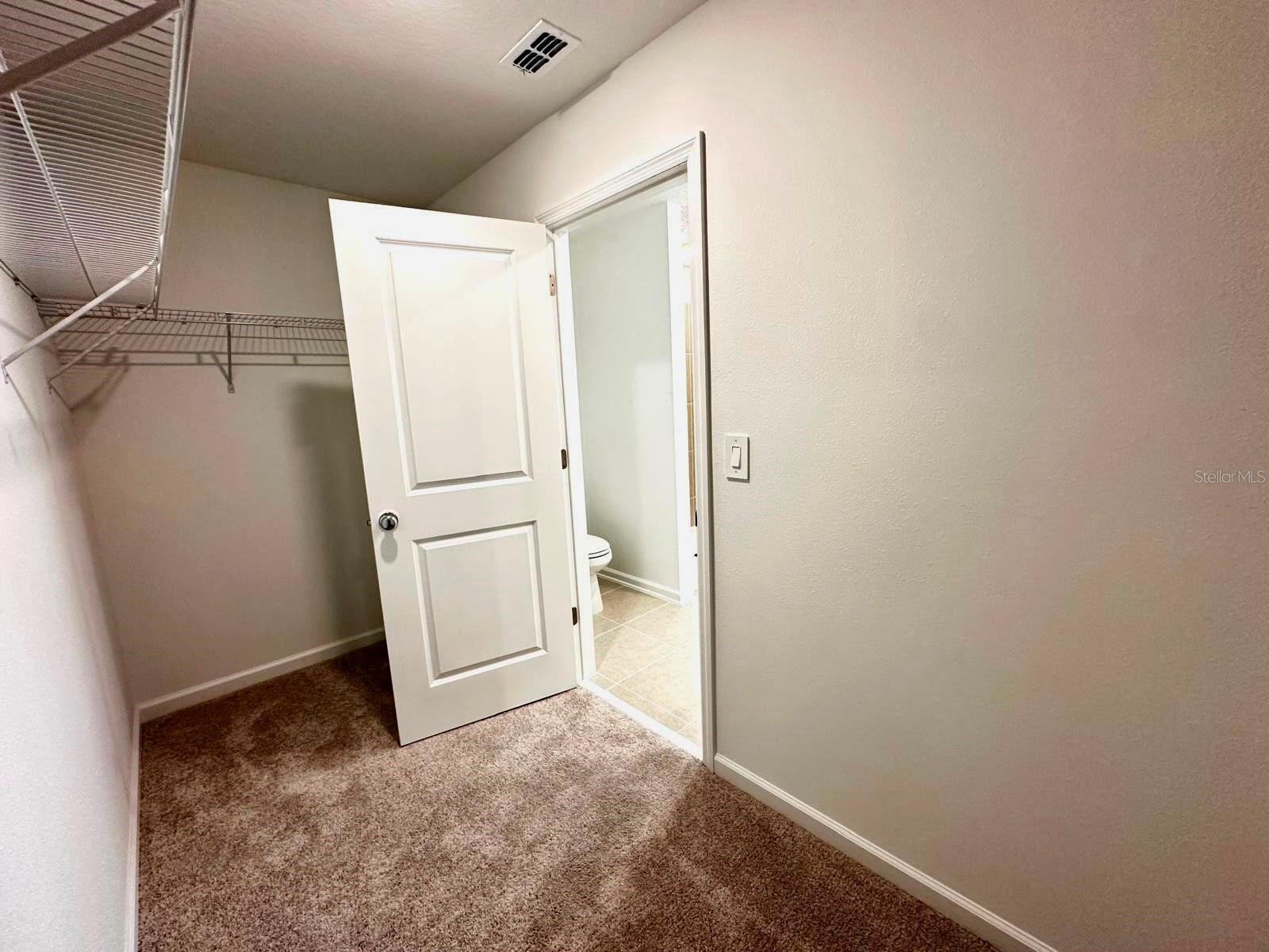 CROSSWINDS 40'S - Residential Lease