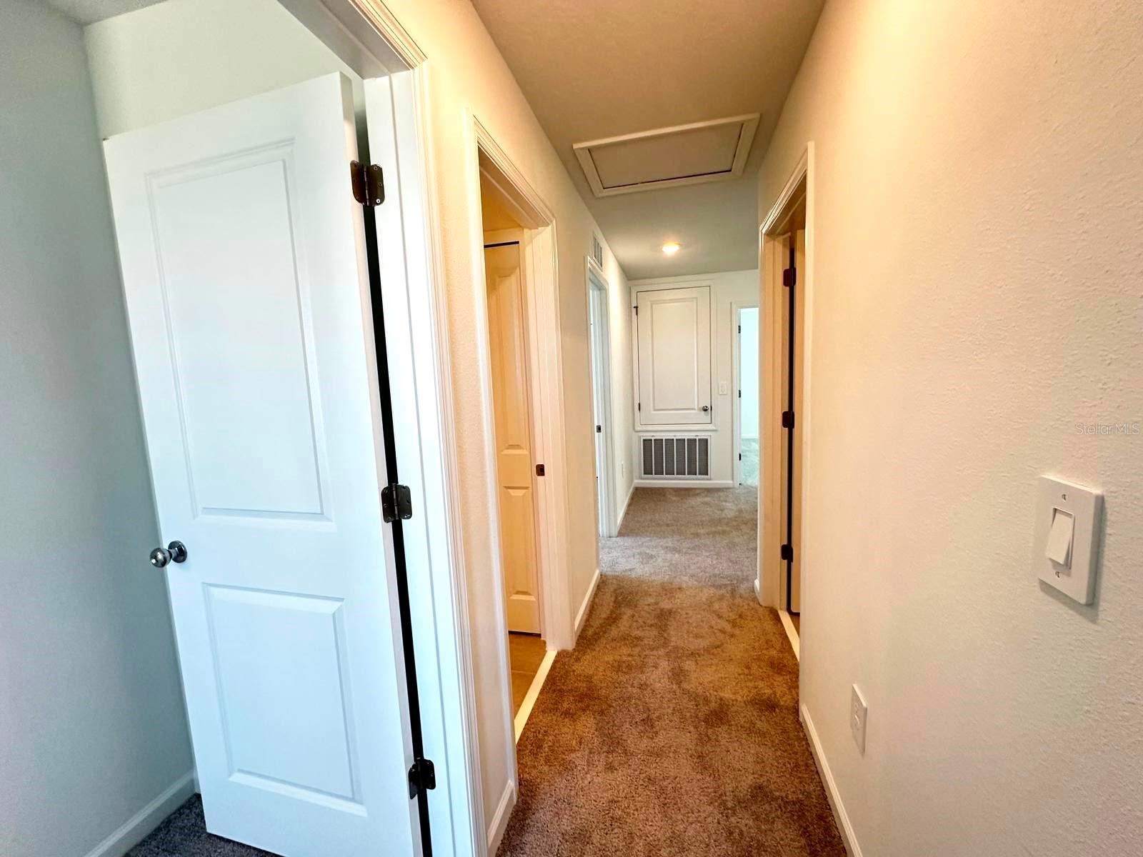 CROSSWINDS 40'S - Residential Lease