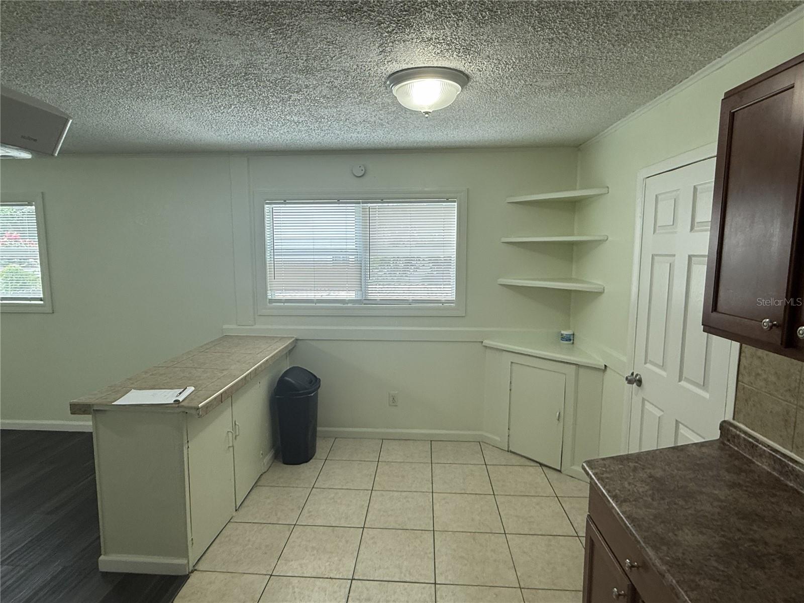 JOSLIN GROVE PARK - Residential Lease