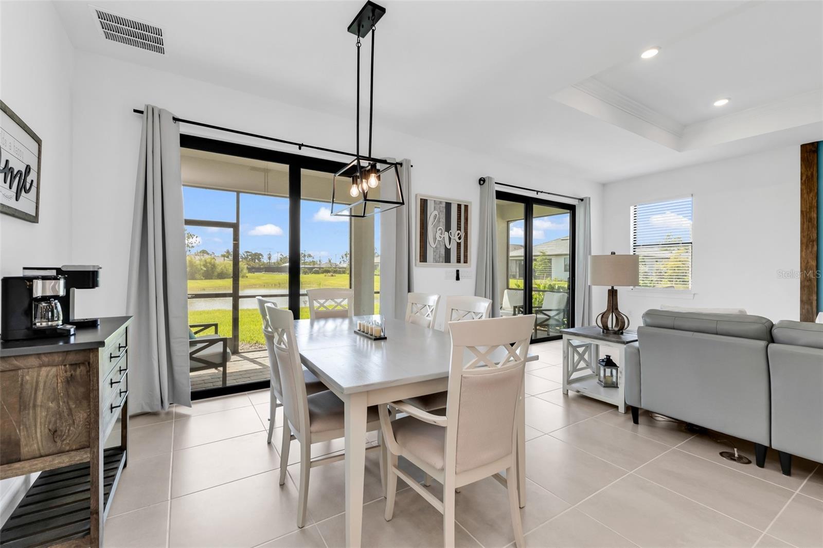 ARBOR OAKS/THE WOODLANDS - Residential