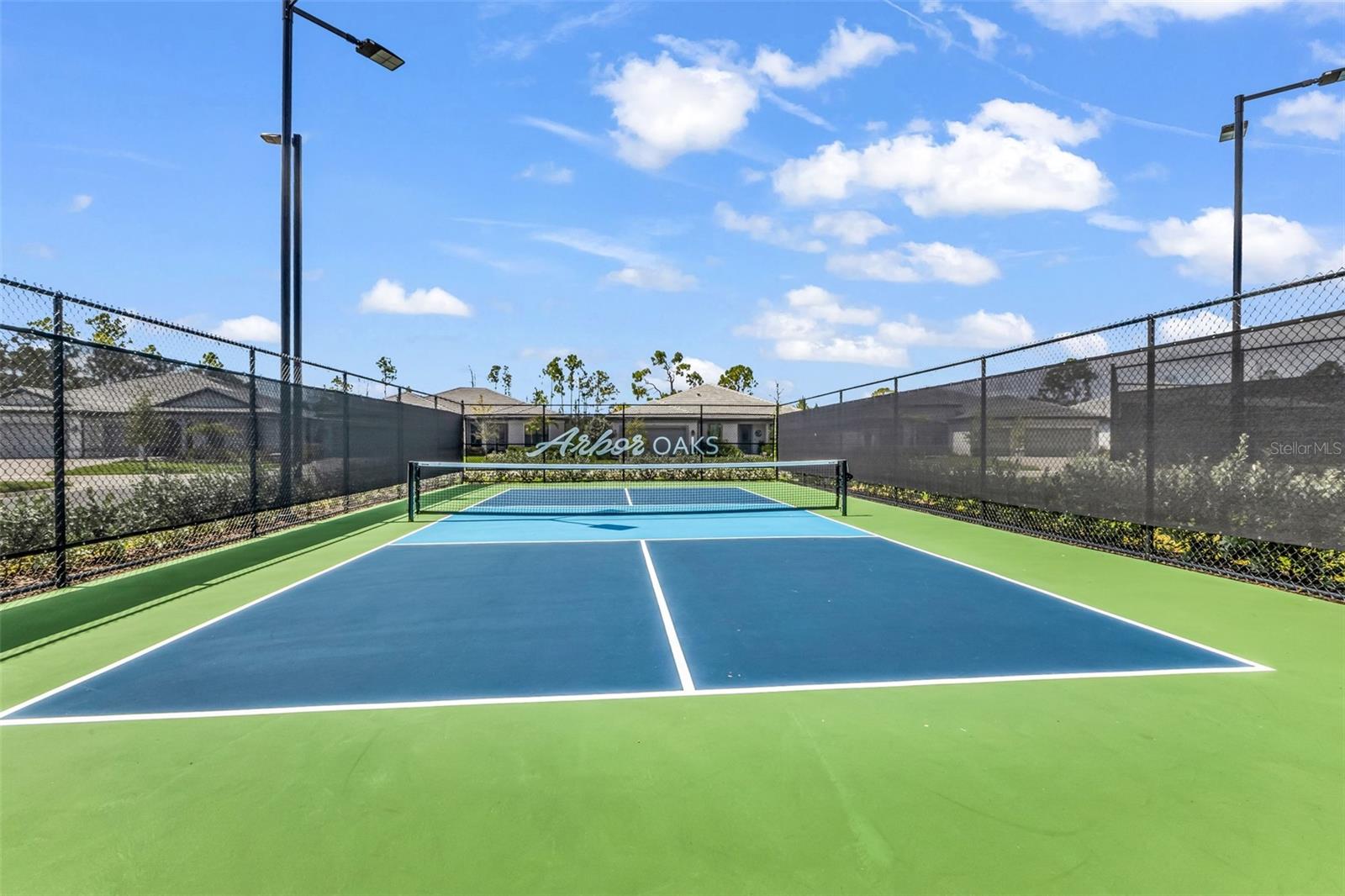 ARBOR OAKS/THE WOODLANDS - Residential