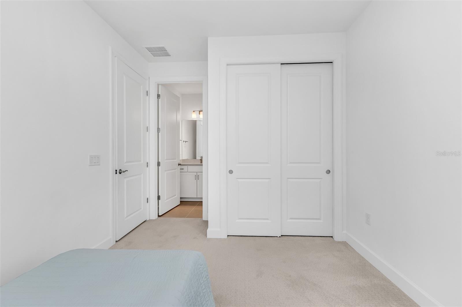 ARBOR OAKS/THE WOODLANDS - Residential
