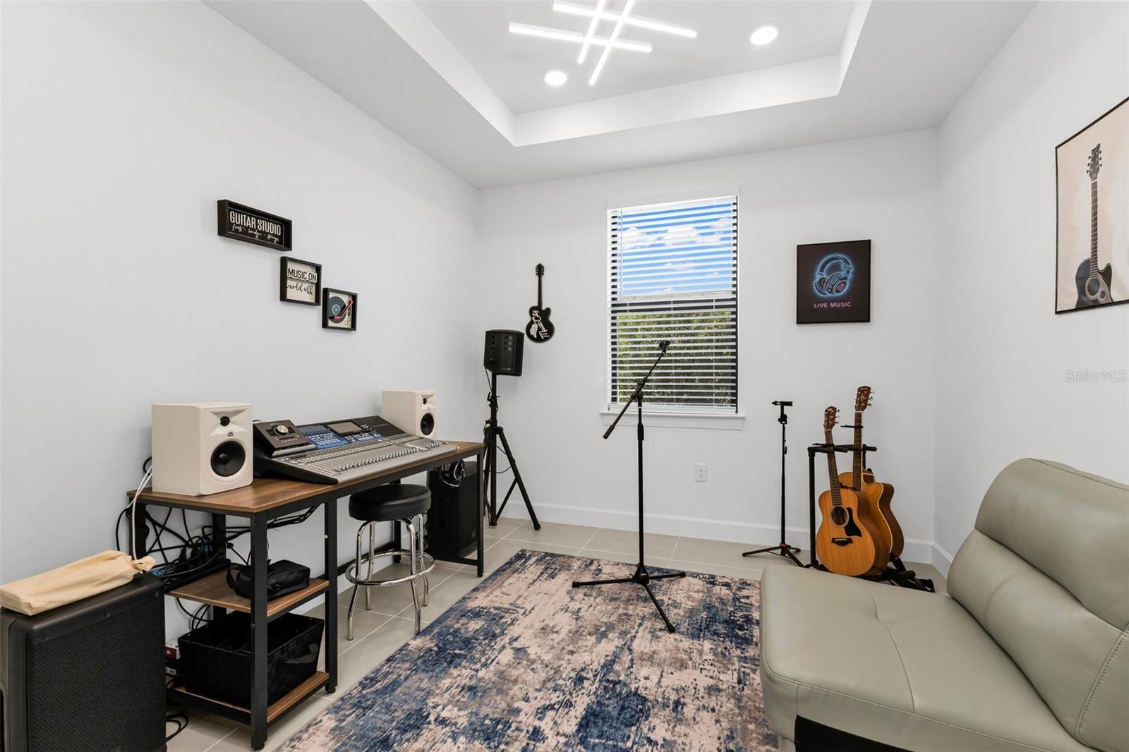ARBOR OAKS/THE WOODLANDS - Residential