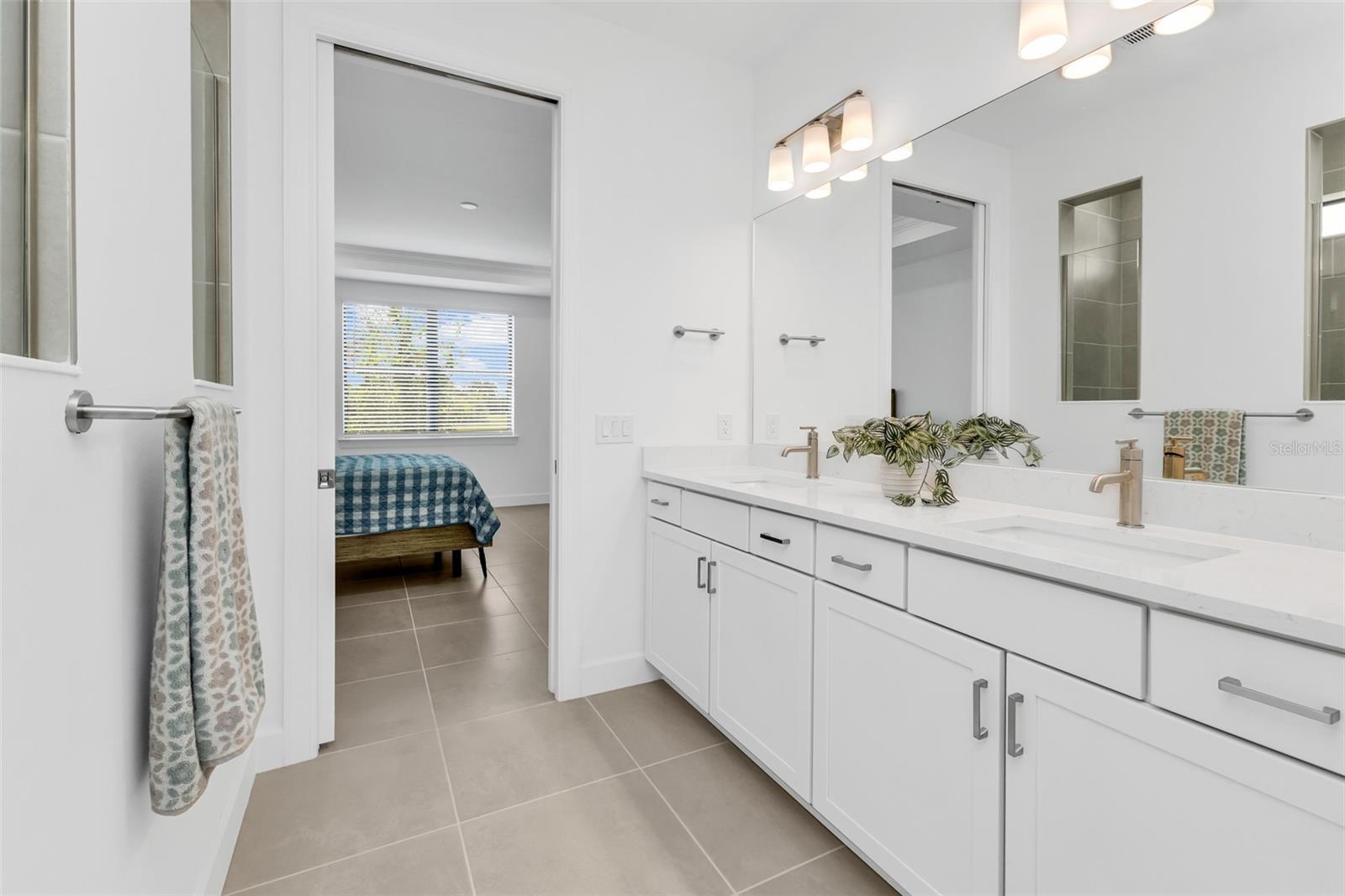 ARBOR OAKS/THE WOODLANDS - Residential