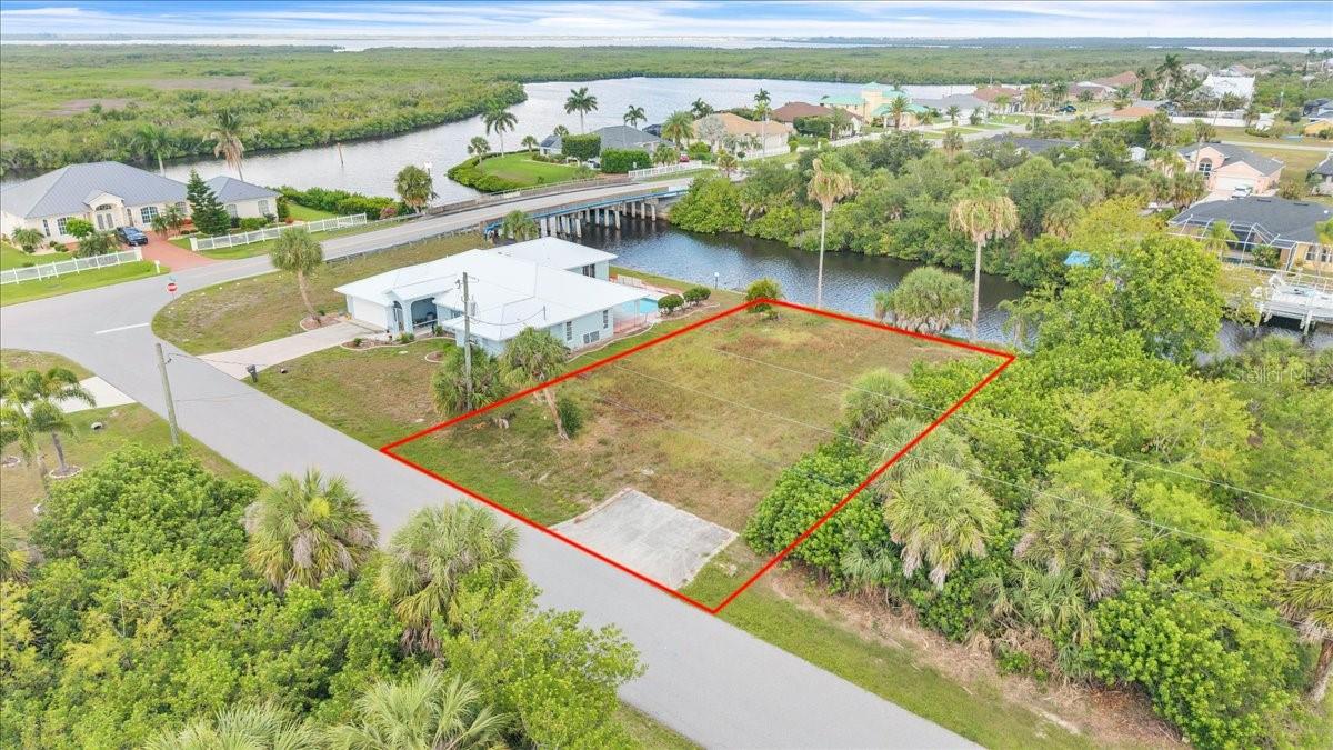 PORT CHARLOTTE SEC 044 - Land