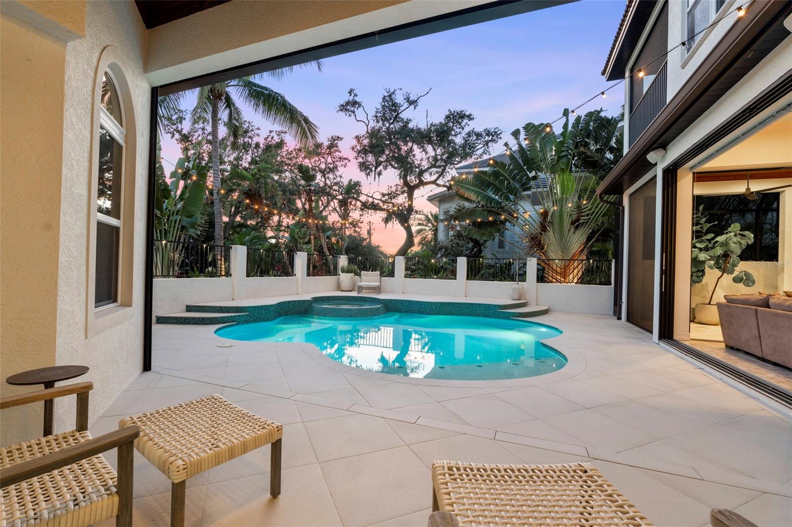 OYSTER BAY LANDINGS - Residential