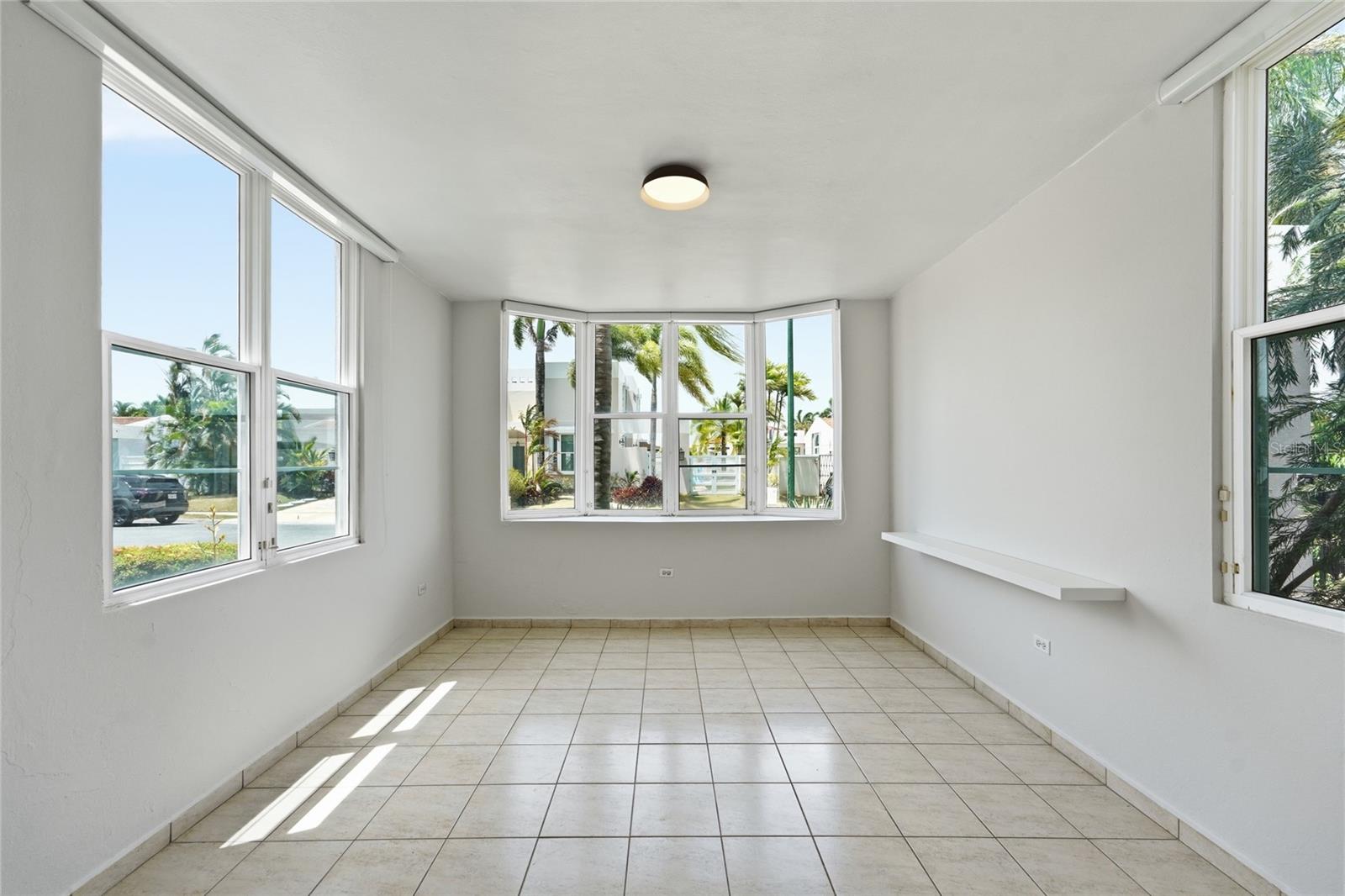 PASEO DEL MAR - Residential Lease