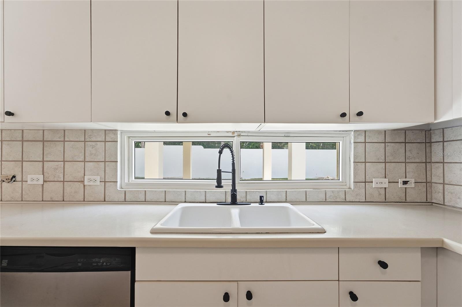 PASEO DEL MAR - Residential Lease
