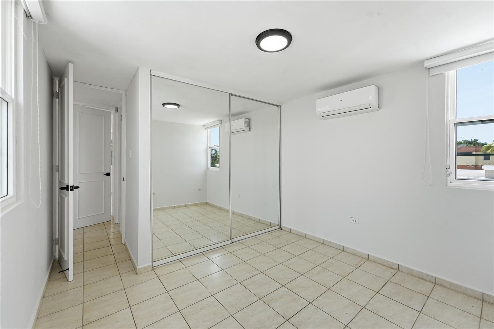 PASEO DEL MAR - Residential Lease