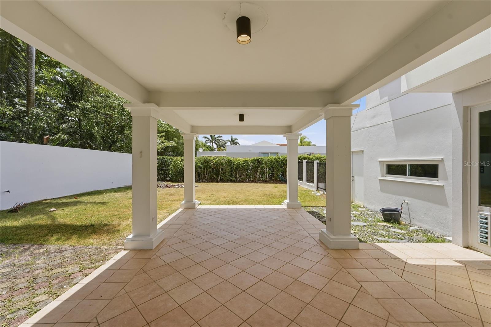 PASEO DEL MAR - Residential Lease