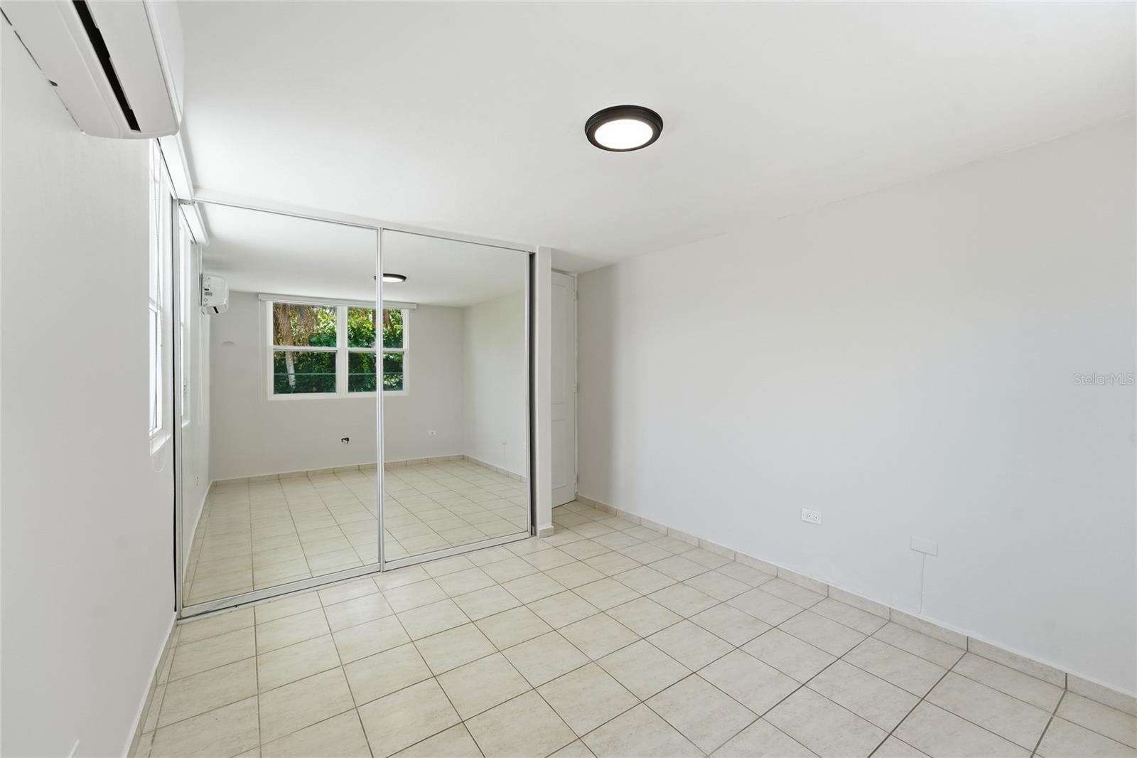 PASEO DEL MAR - Residential Lease