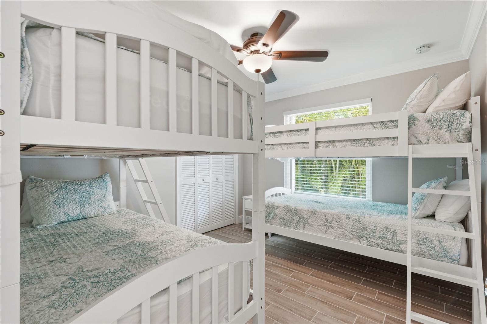 SHOREHAVEN ESTATES - Residential