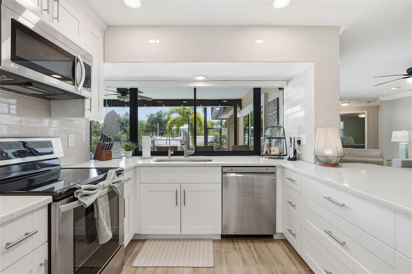SHOREHAVEN ESTATES - Residential