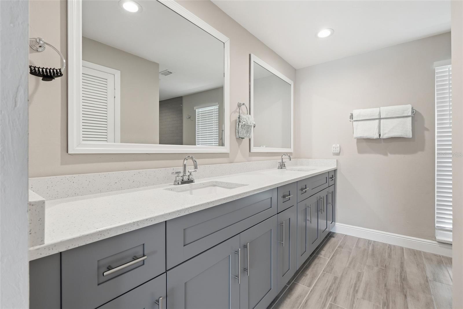 SHOREHAVEN ESTATES - Residential