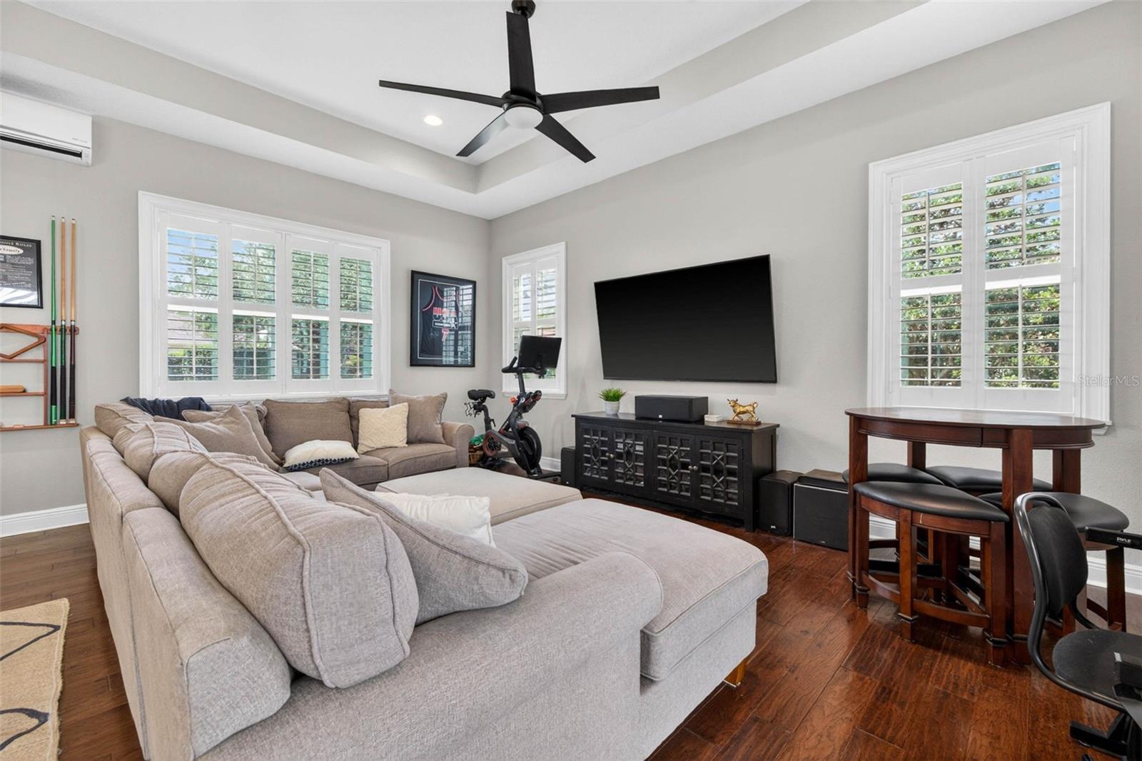 HUNTERS GREEN - Residential