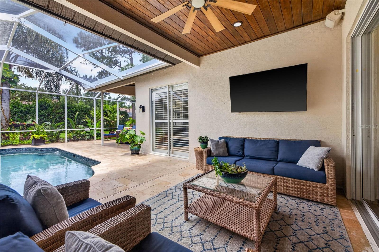 HUNTERS GREEN - Residential