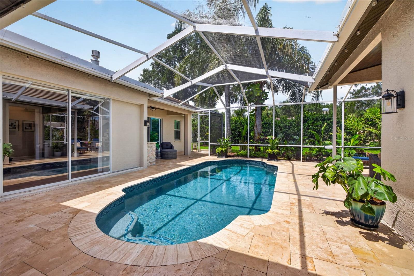 HUNTERS GREEN - Residential