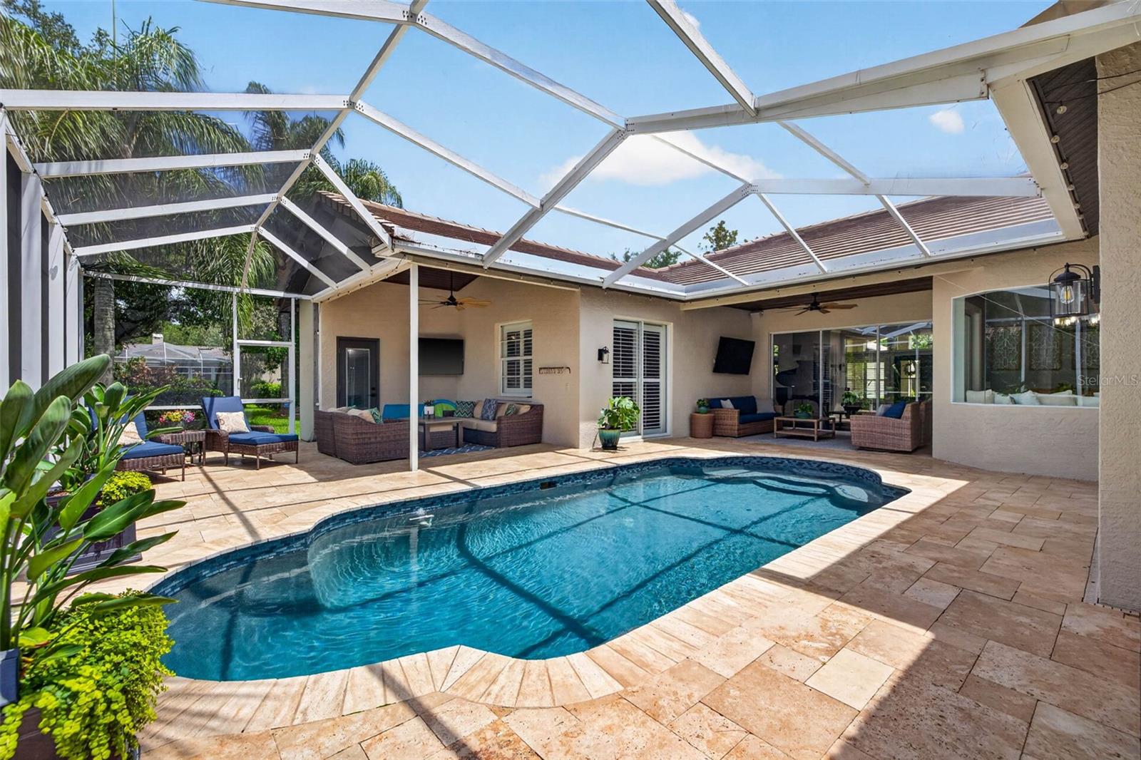 HUNTERS GREEN - Residential