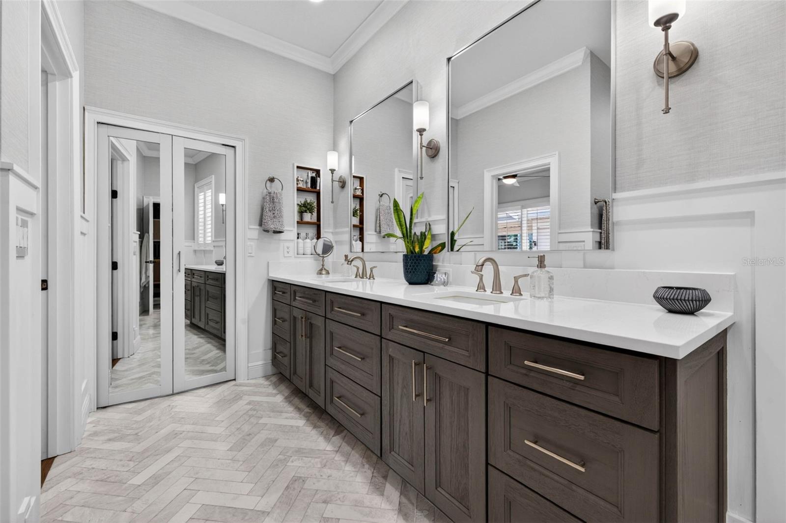 HUNTERS GREEN - Residential