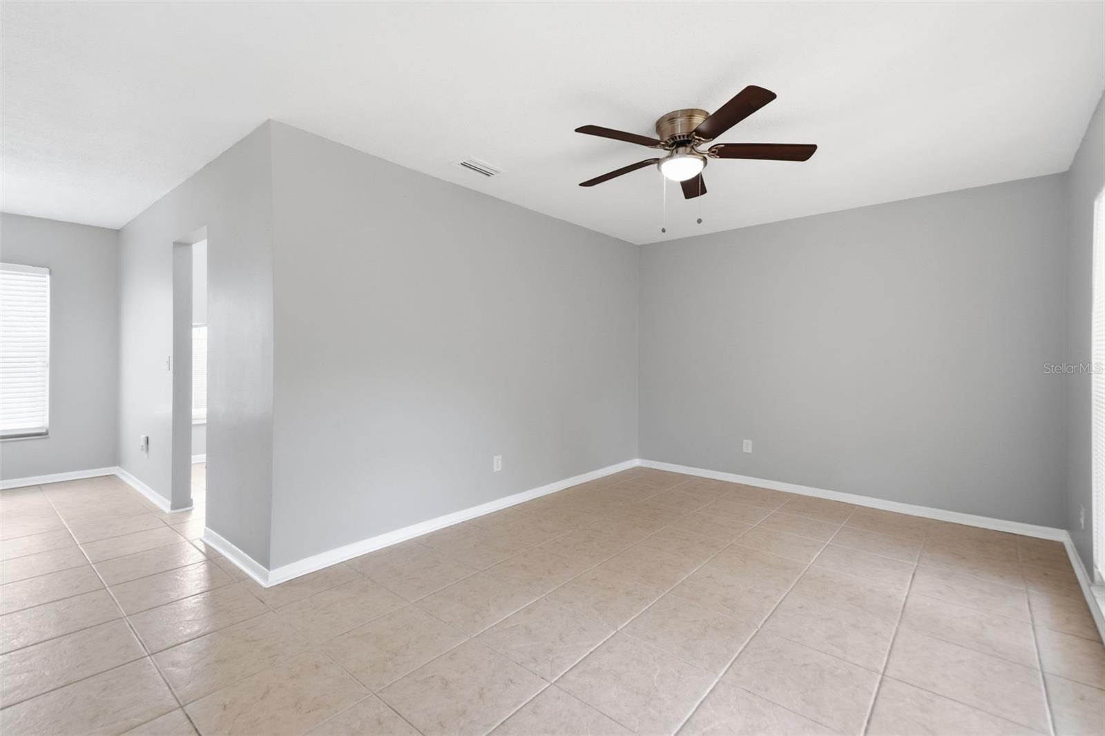 BRANDON LAKES - Residential
