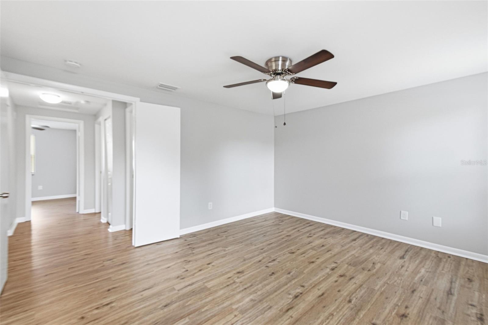 BRANDON LAKES - Residential