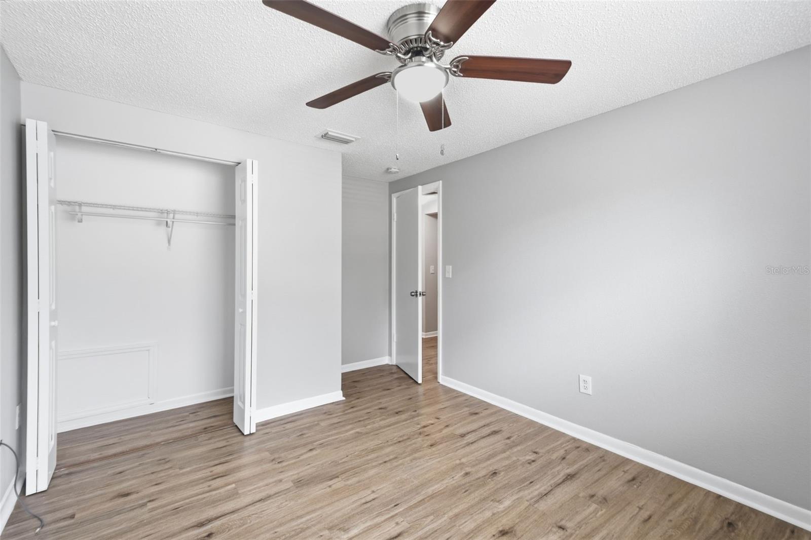 BRANDON LAKES - Residential