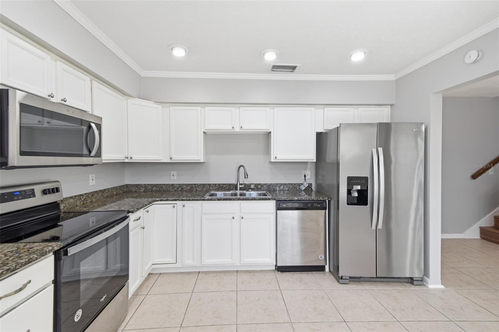 BRANDON LAKES - Residential