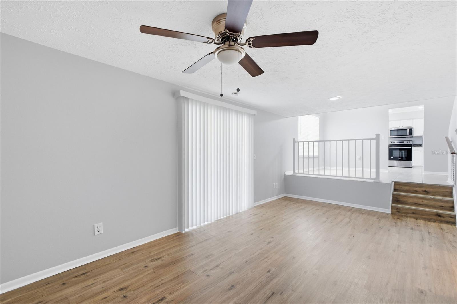 BRANDON LAKES - Residential