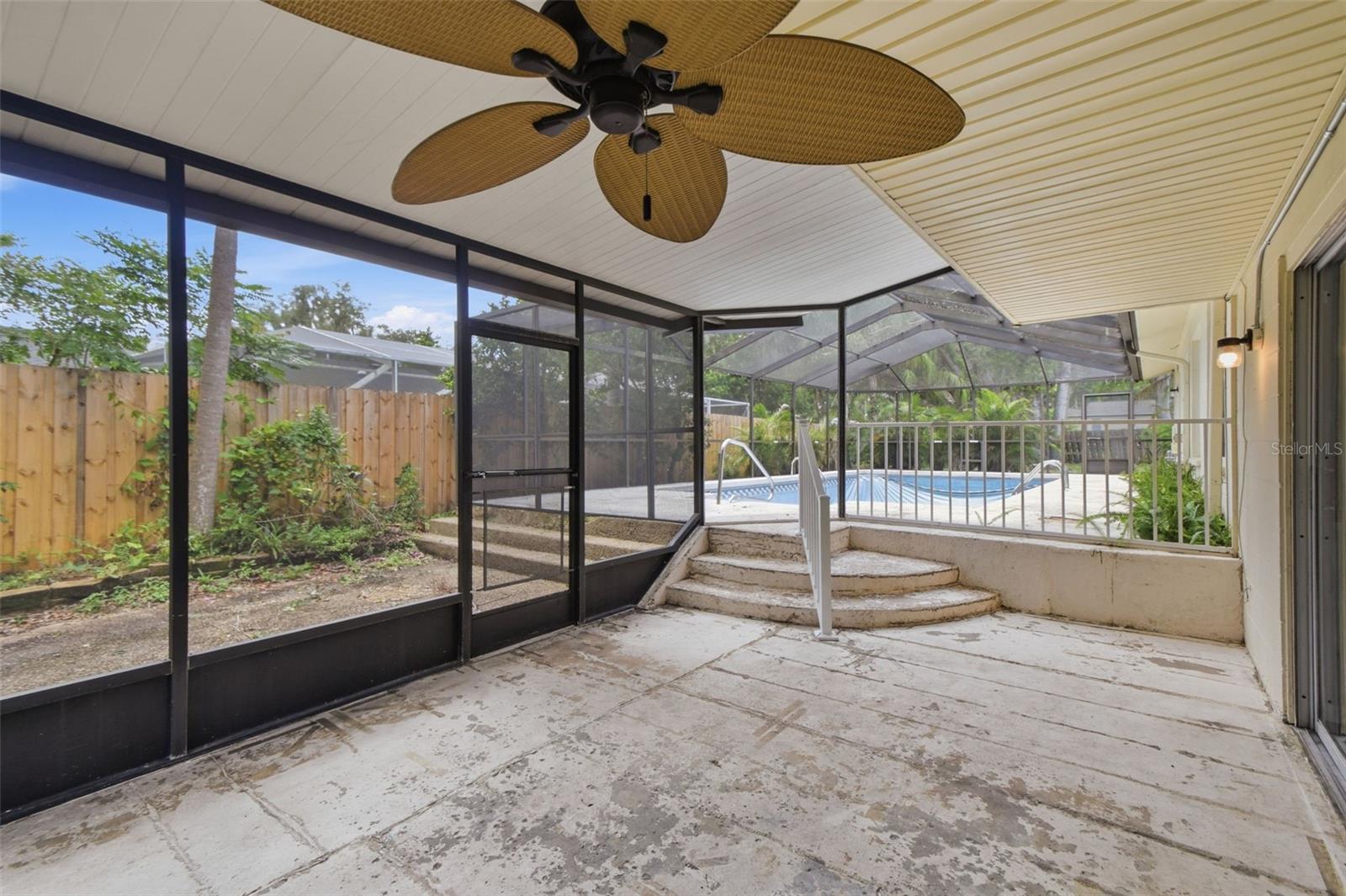 BRANDON LAKES - Residential