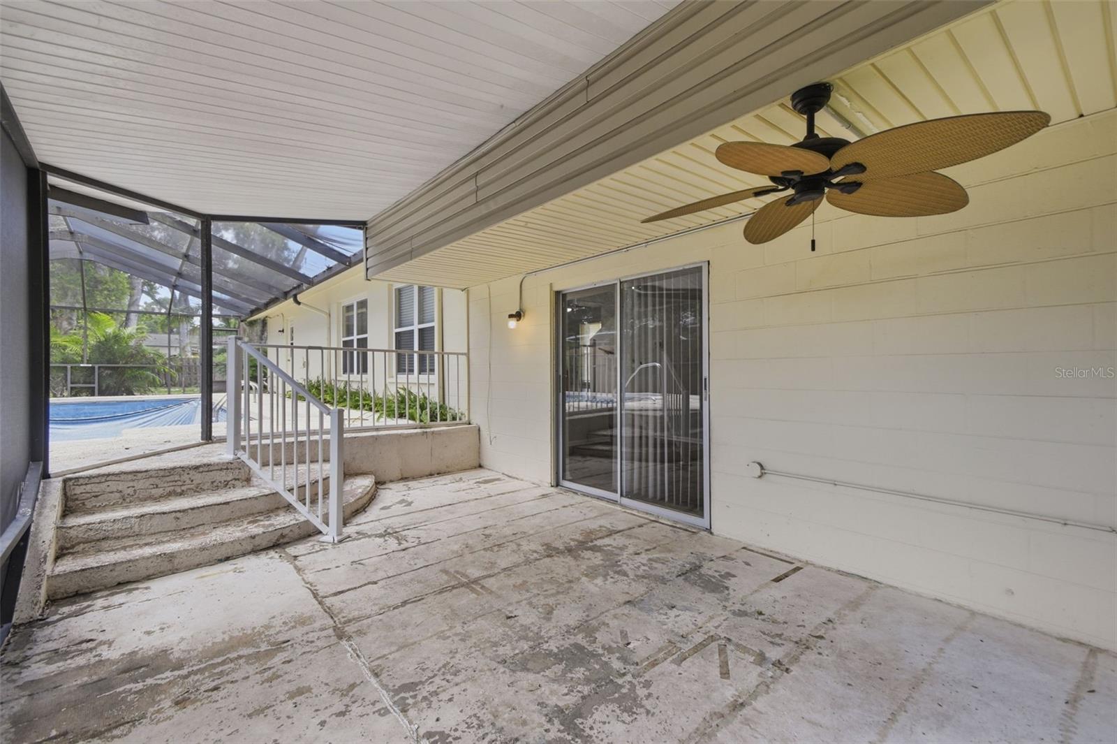 BRANDON LAKES - Residential