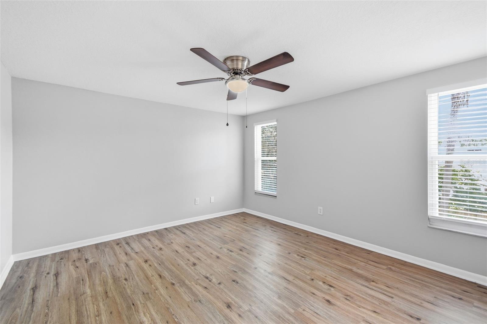 BRANDON LAKES - Residential
