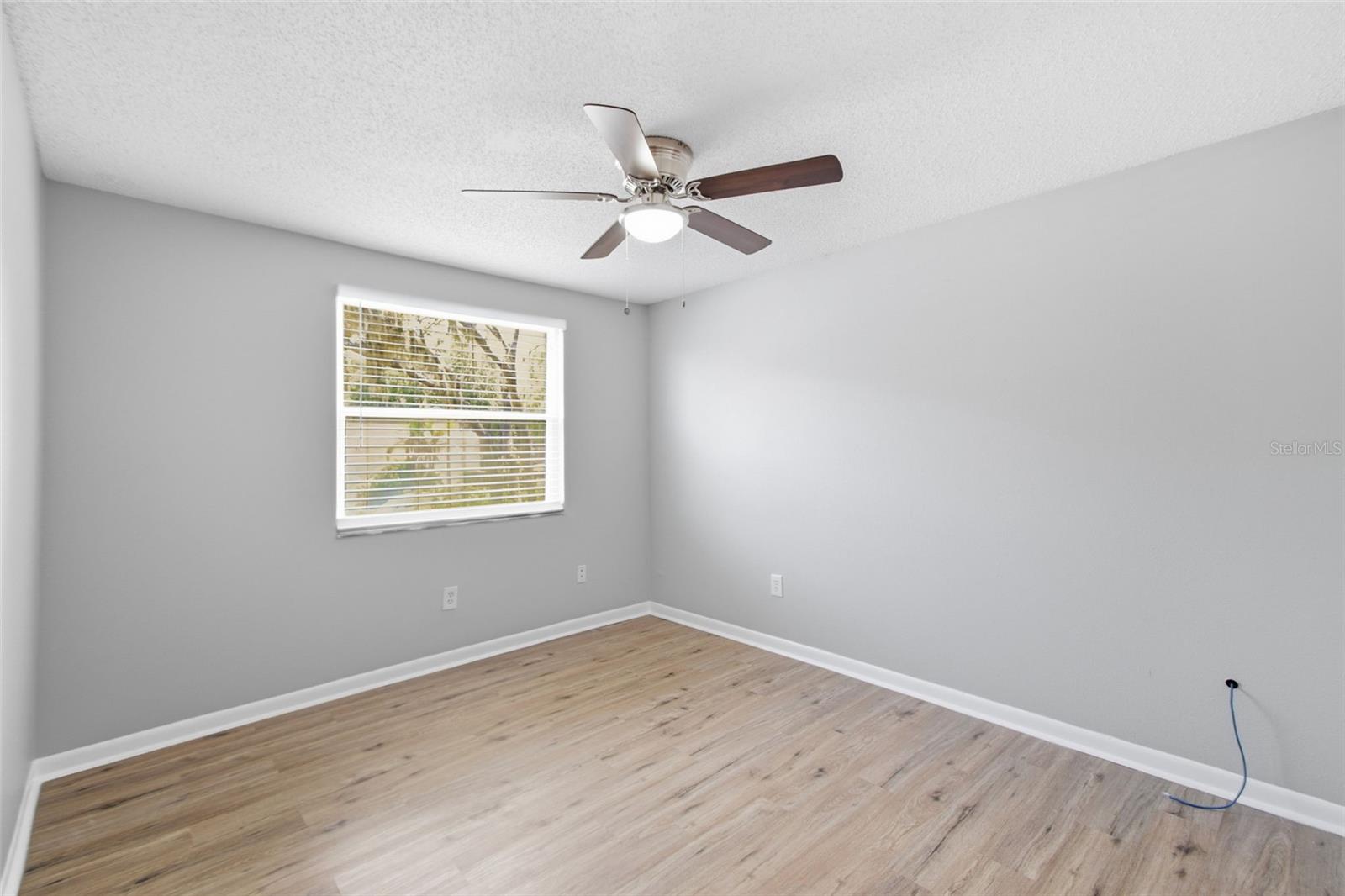BRANDON LAKES - Residential