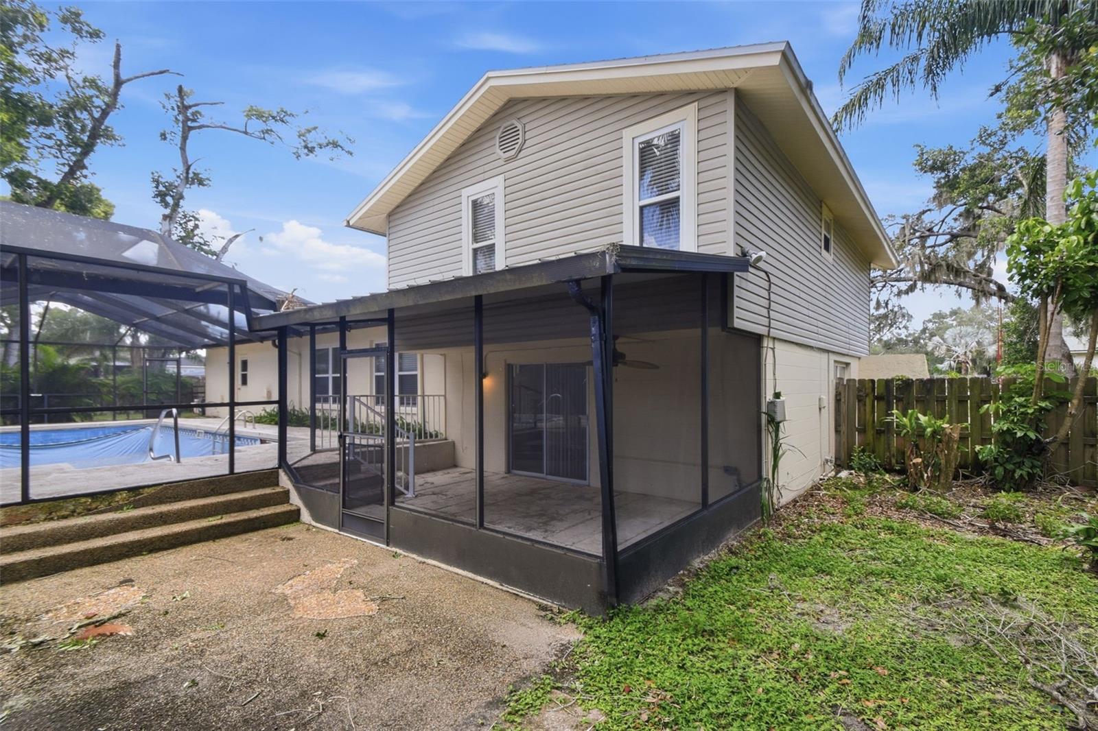 BRANDON LAKES - Residential