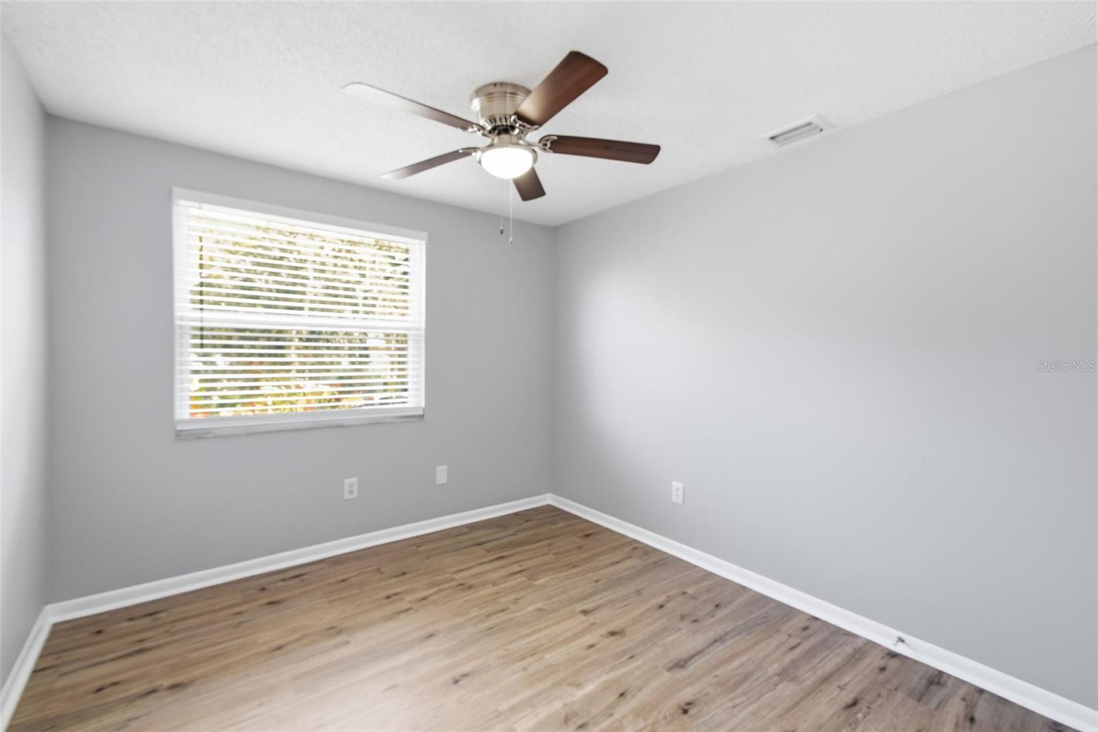 BRANDON LAKES - Residential