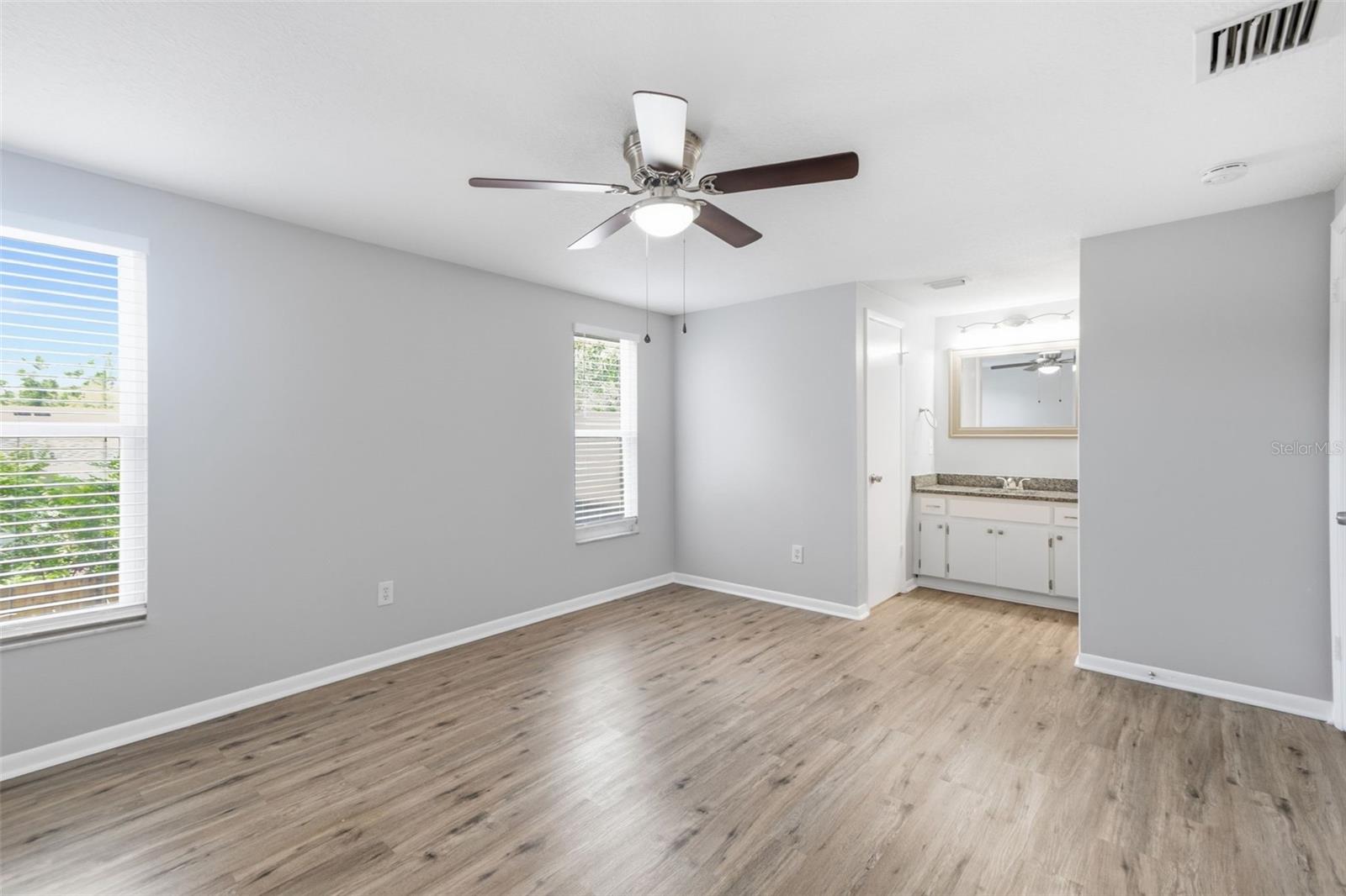 BRANDON LAKES - Residential