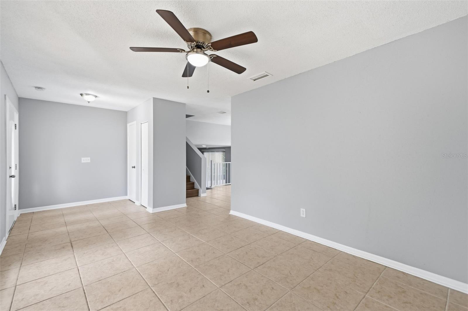 BRANDON LAKES - Residential
