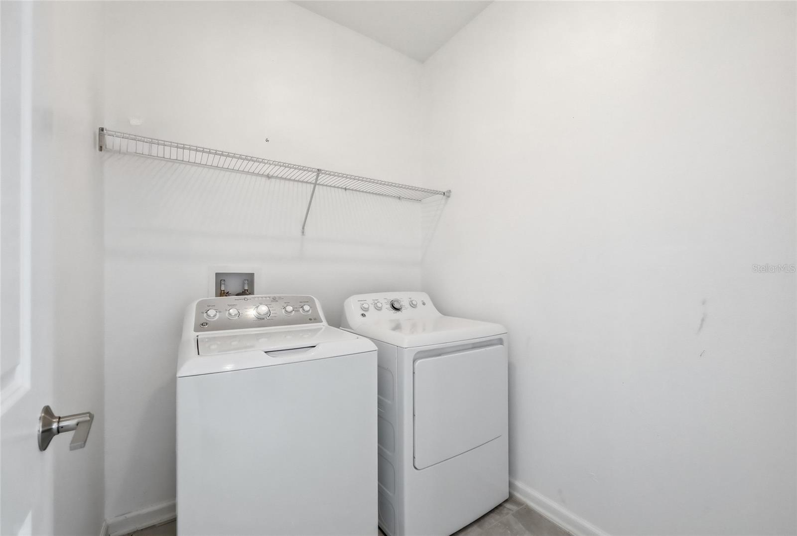 CHAMPIONSGATE CONDO 4 PH 22 & 23 - Residential