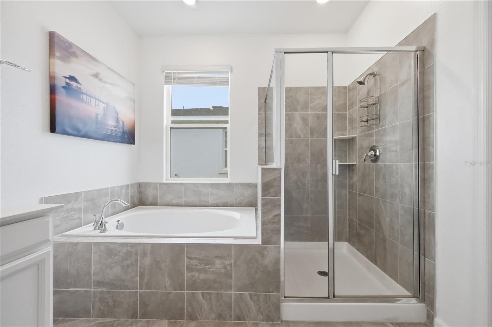 CHAMPIONSGATE CONDO 4 PH 22 & 23 - Residential