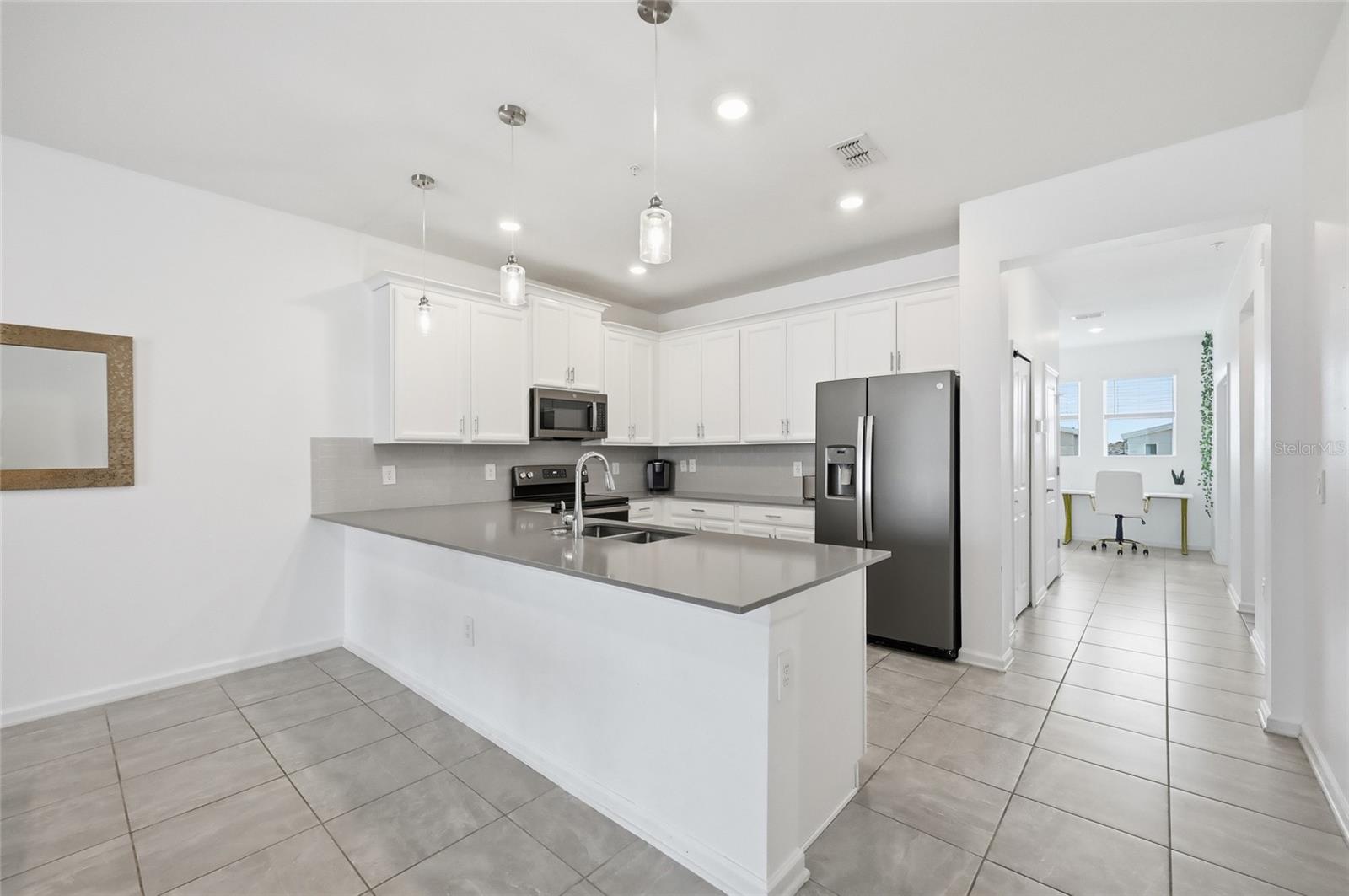 CHAMPIONSGATE CONDO 4 PH 22 & 23 - Residential
