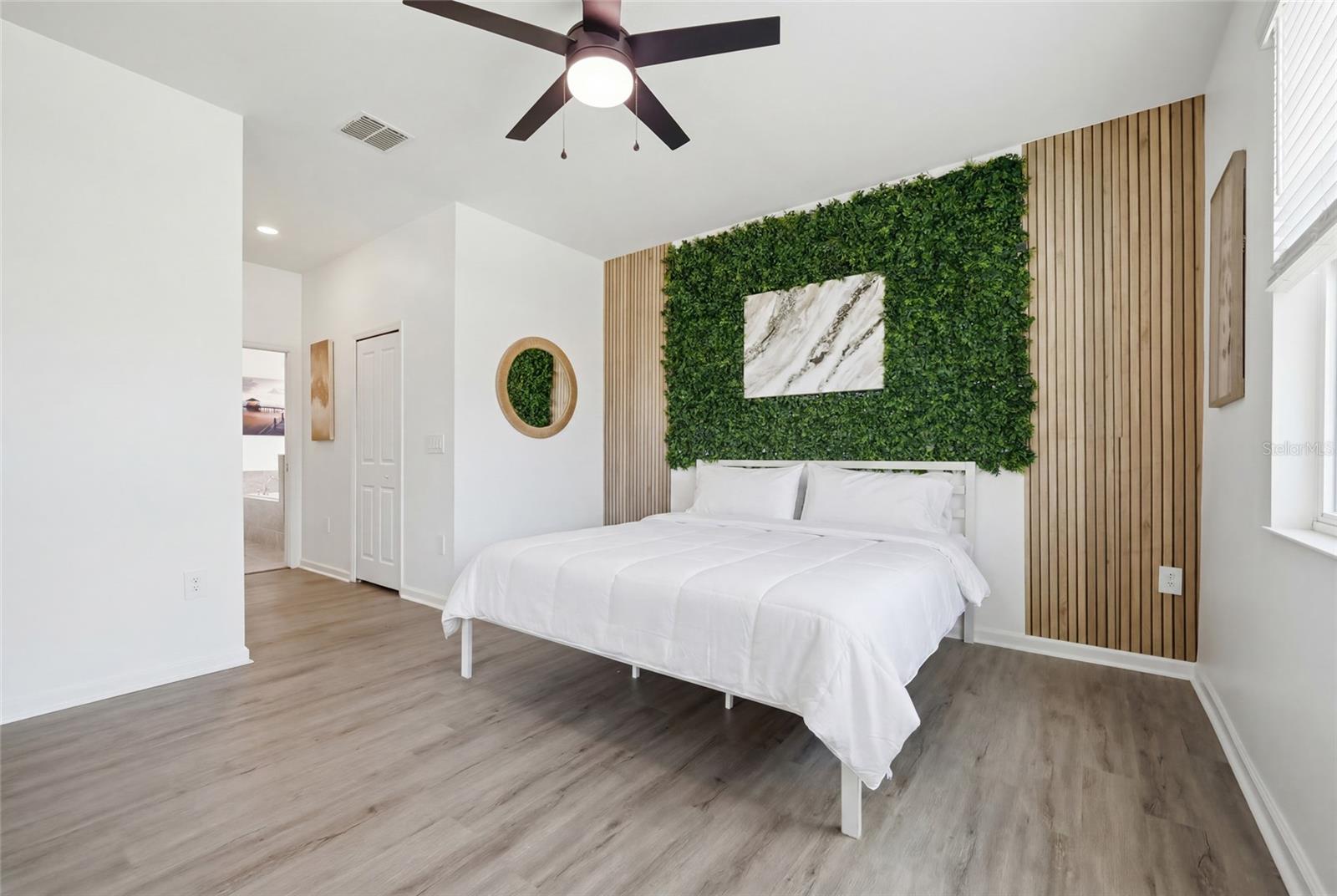 CHAMPIONSGATE CONDO 4 PH 22 & 23 - Residential