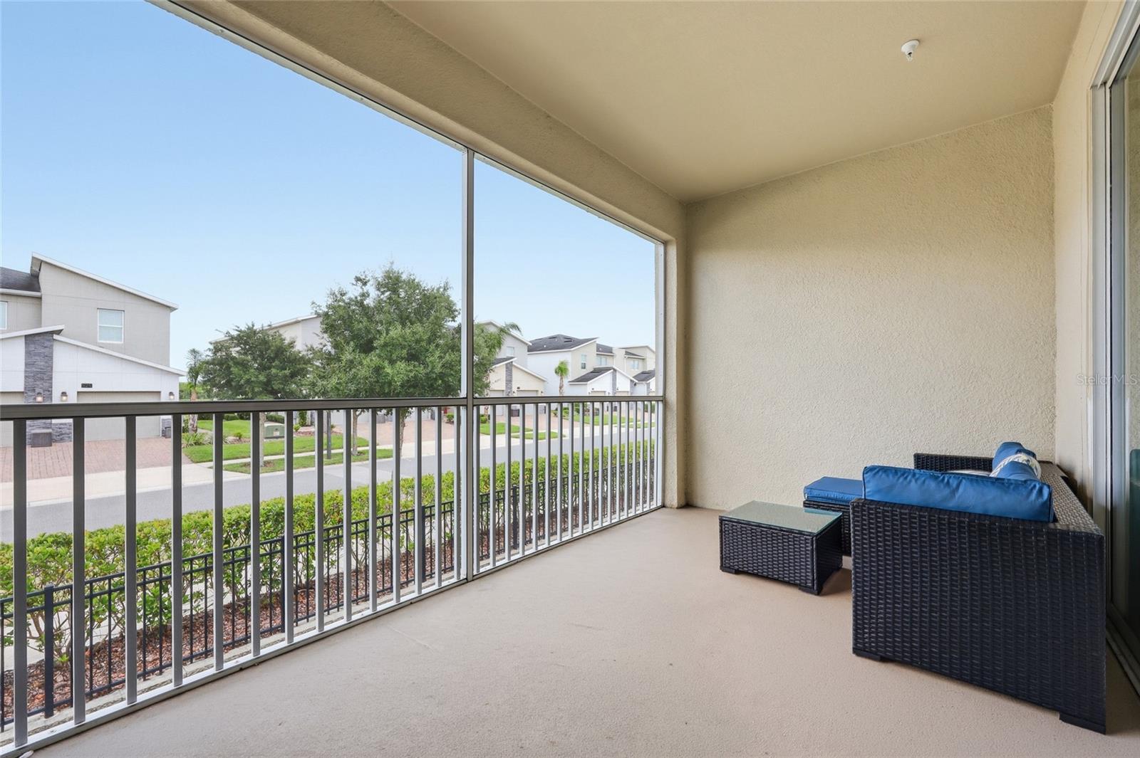 CHAMPIONSGATE CONDO 4 PH 22 & 23 - Residential