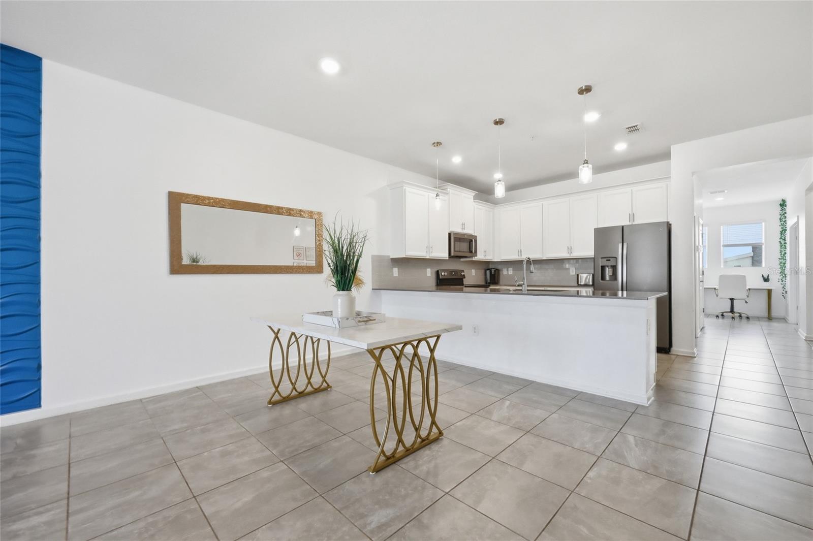 CHAMPIONSGATE CONDO 4 PH 22 & 23 - Residential