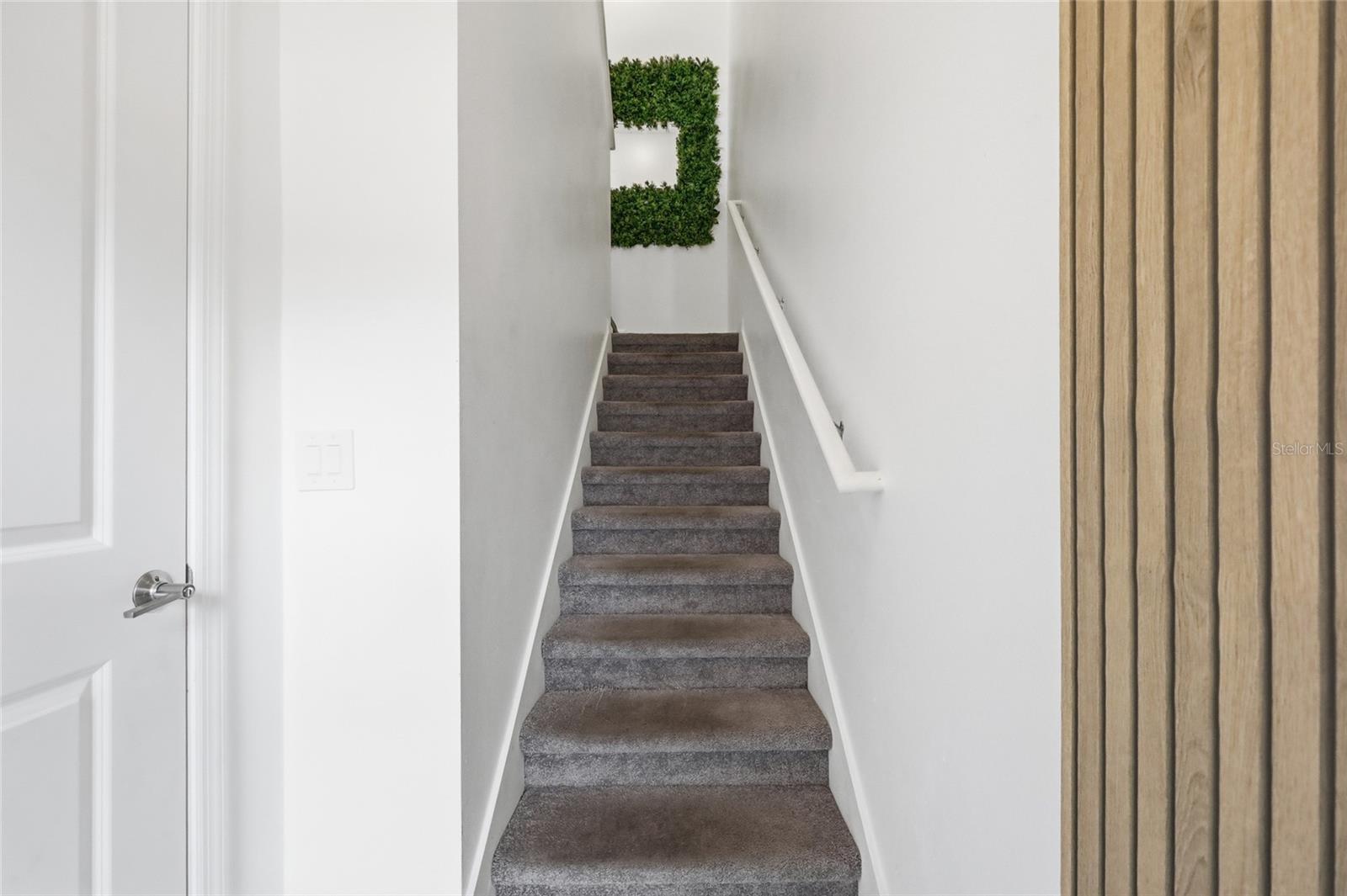 CHAMPIONSGATE CONDO 4 PH 22 & 23 - Residential