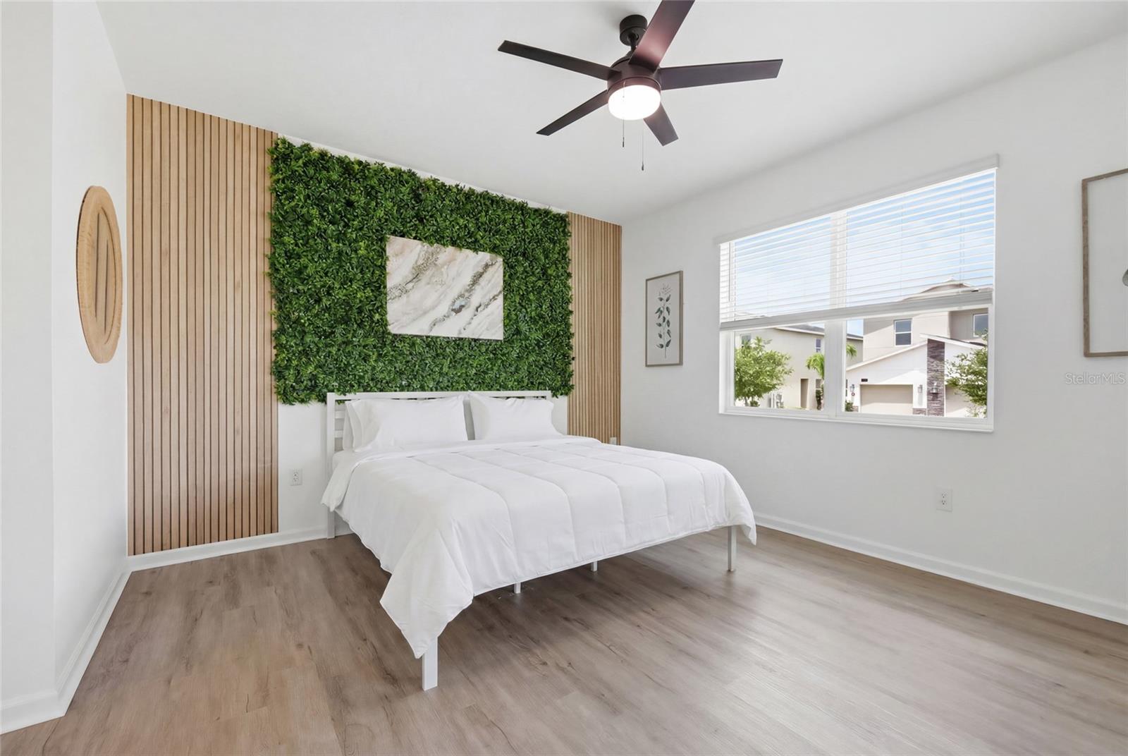 CHAMPIONSGATE CONDO 4 PH 22 & 23 - Residential