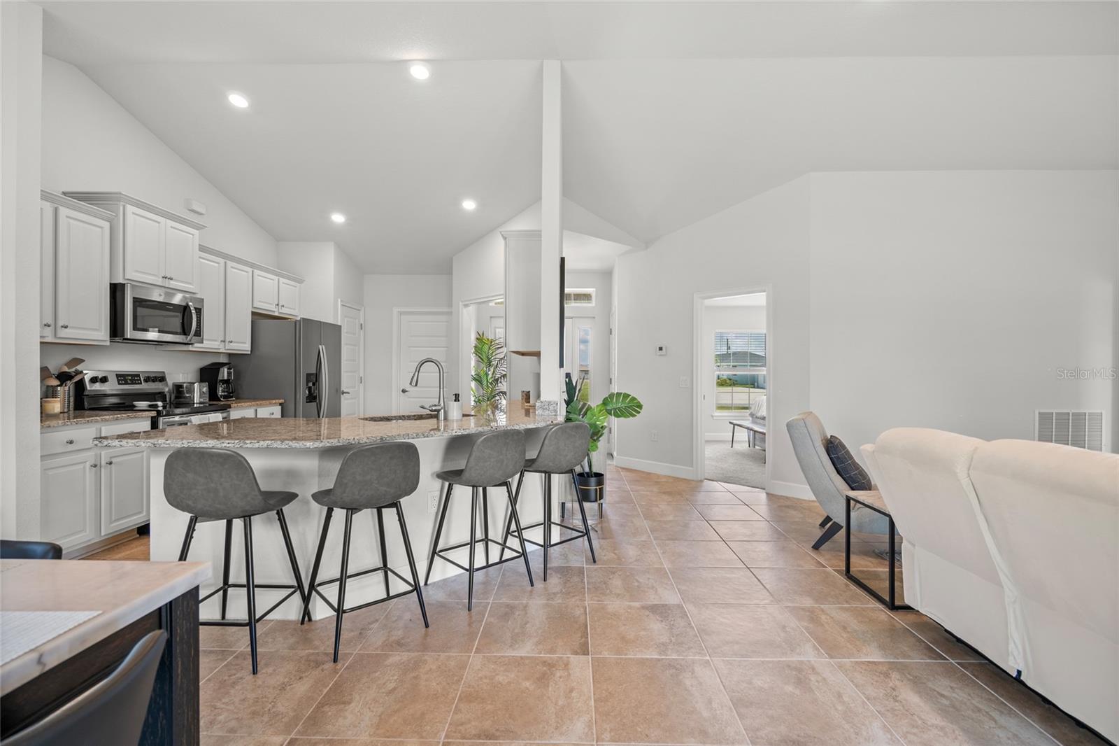 ROTONDA WEST OAKLAND HILLS - Residential